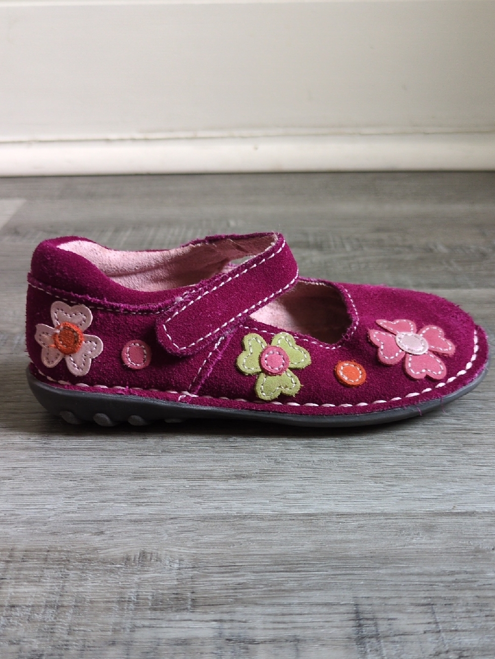 Oshkosh Suede Floral Mary Jane Shoes Purple Toddler Size 6